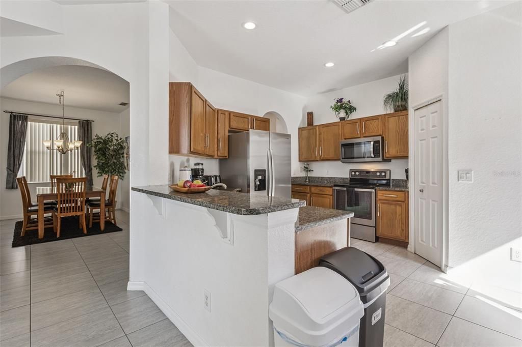 For Sale: $449,999 (5 beds, 3 baths, 2381 Square Feet)