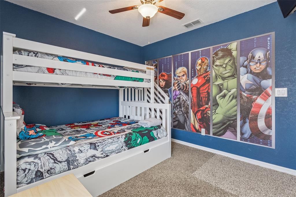 For Sale: $449,999 (5 beds, 3 baths, 2381 Square Feet)