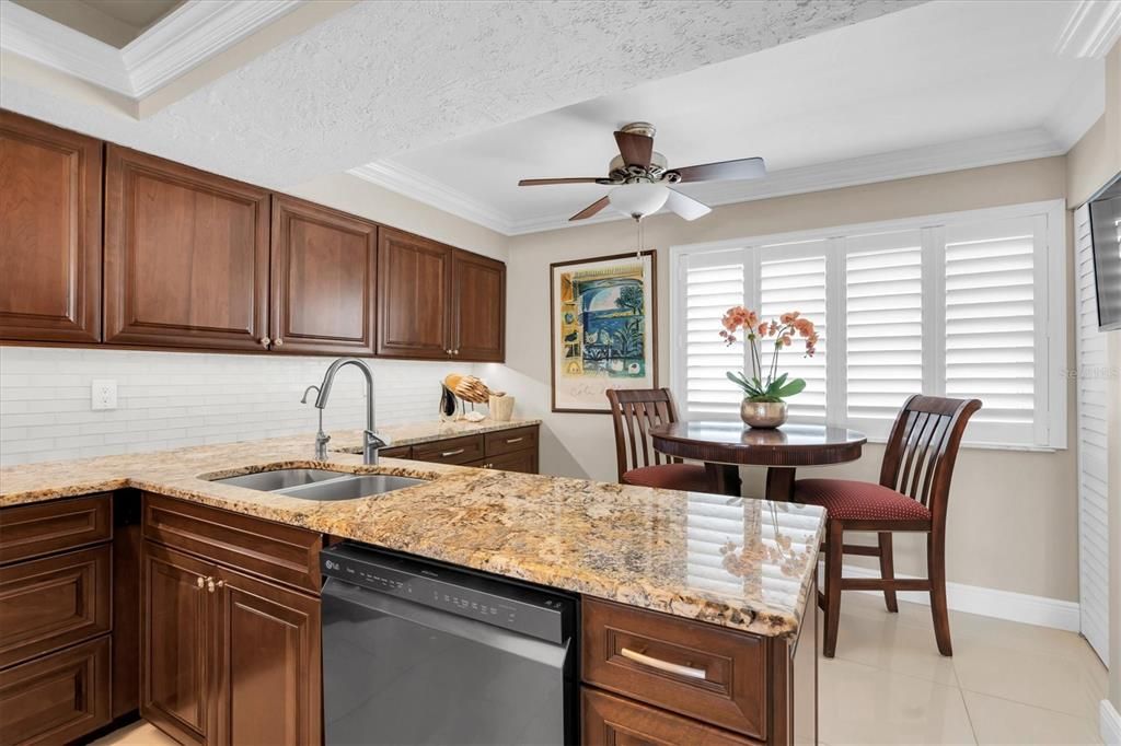 En Venta: $1,215,000 (2 camas, 2 baños, 1510 Pies cuadrados)