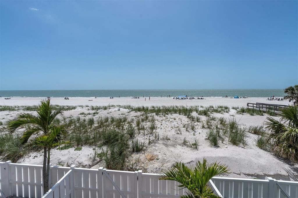 En Venta: $1,215,000 (2 camas, 2 baños, 1510 Pies cuadrados)