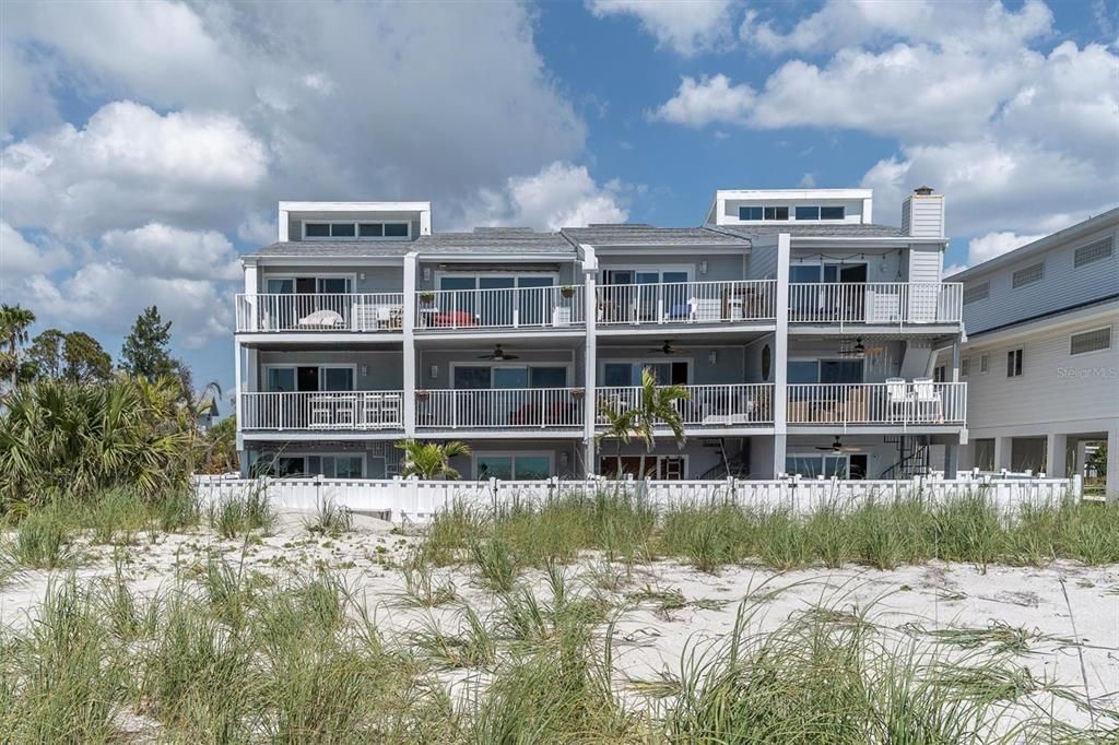 En Venta: $1,215,000 (2 camas, 2 baños, 1510 Pies cuadrados)