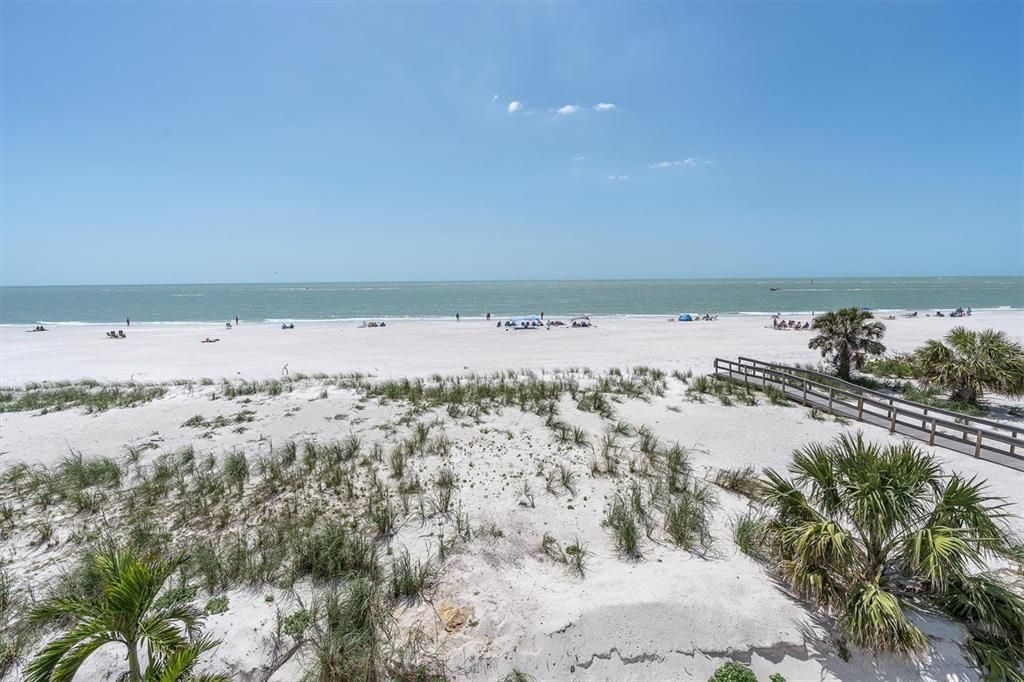 En Venta: $1,215,000 (2 camas, 2 baños, 1510 Pies cuadrados)