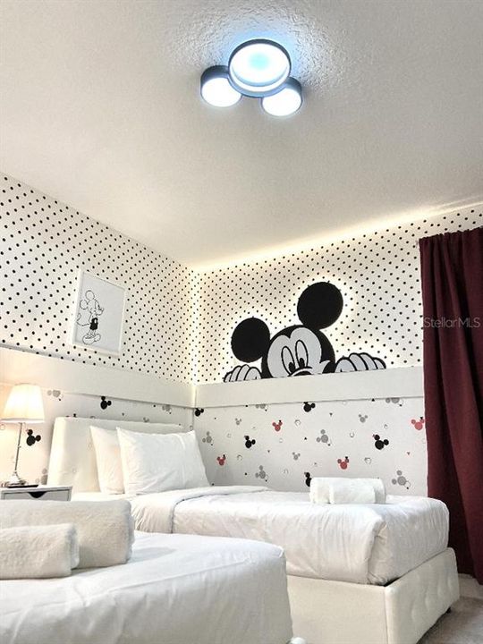 待售: $475,000 (4 贝兹, 4 浴室, 2112 平方英尺)