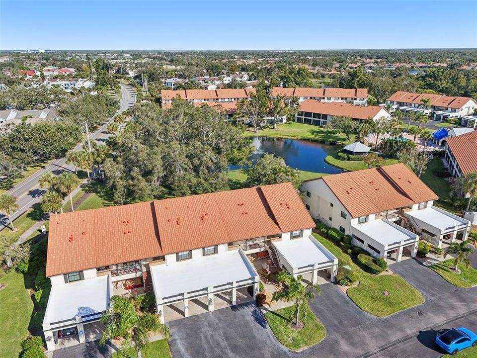 На продажу: $219,900 (2 спален, 2 ванн, 1122 Квадратных фут)