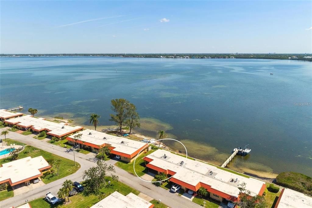 待售: $550,000 (2 贝兹, 2 浴室, 1296 平方英尺)