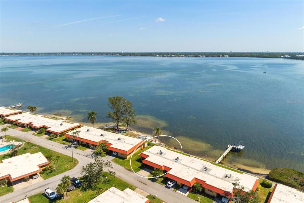 待售: $550,000 (2 贝兹, 2 浴室, 1296 平方英尺)