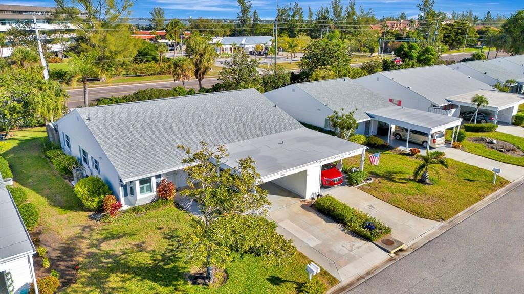 For Sale: $339,900 (3 beds, 2 baths, 1561 Square Feet)