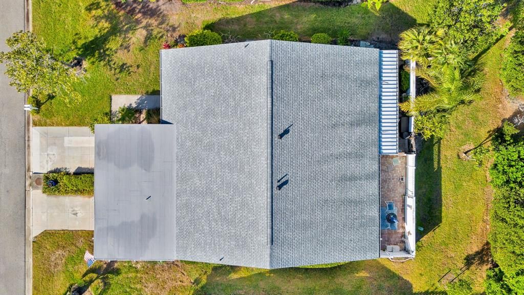 For Sale: $339,900 (3 beds, 2 baths, 1561 Square Feet)