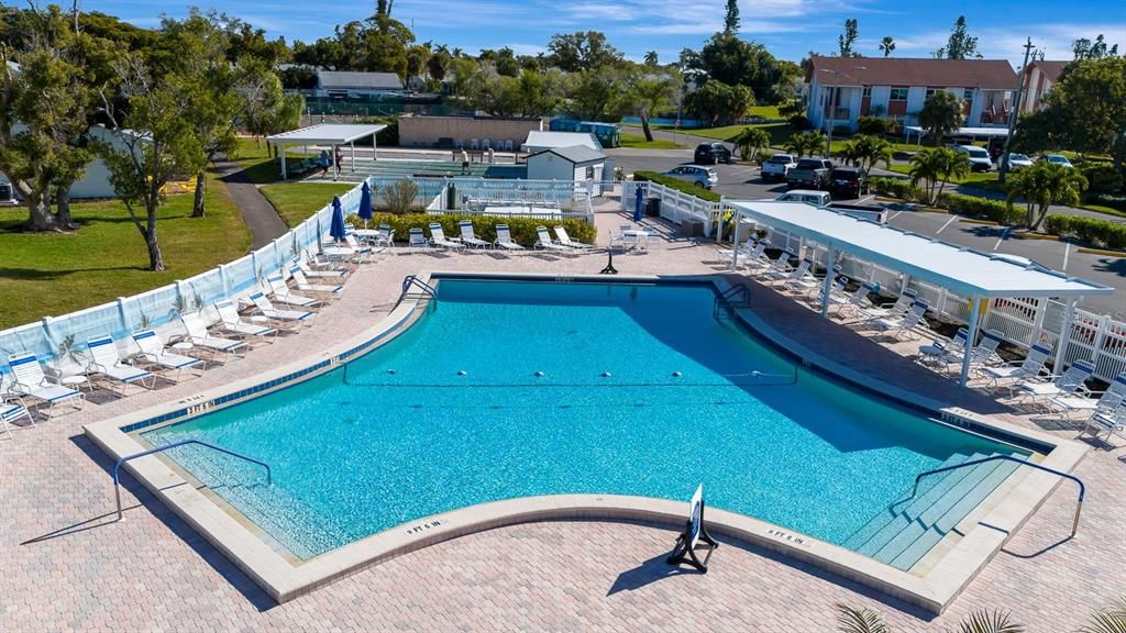 For Sale: $339,900 (3 beds, 2 baths, 1561 Square Feet)