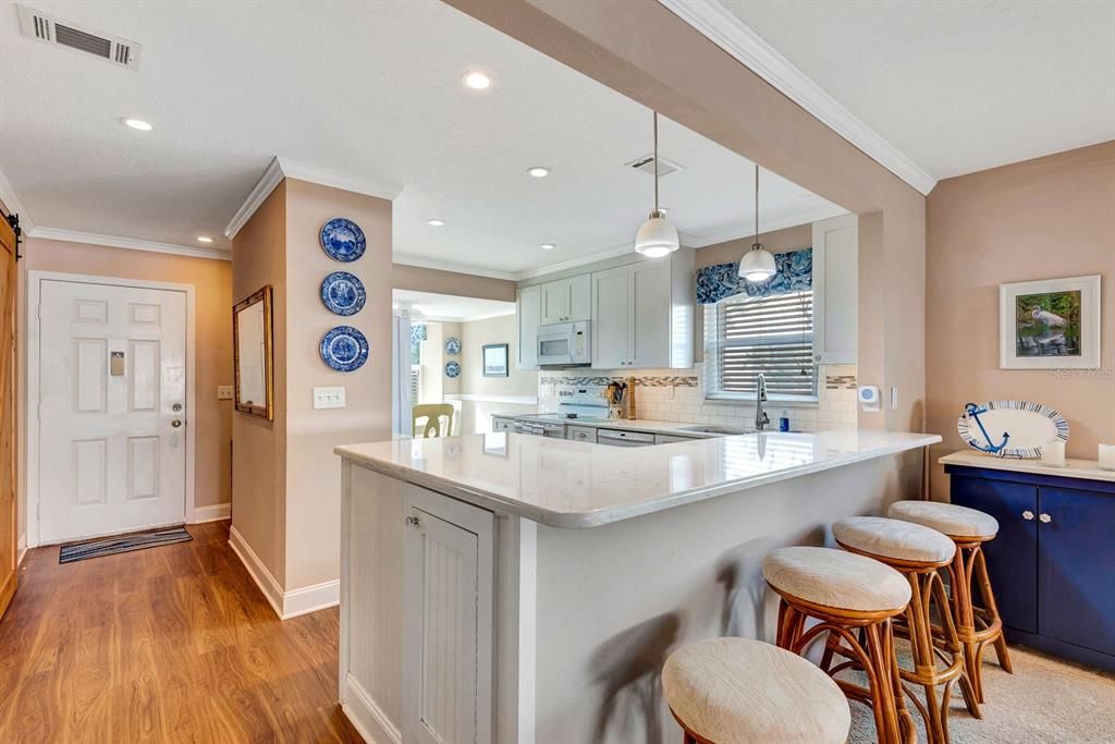 For Sale: $339,900 (3 beds, 2 baths, 1561 Square Feet)