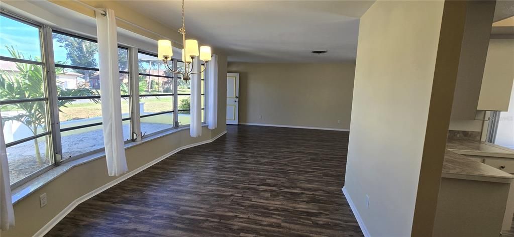 В аренду: $2,150 (3 спален, 2 ванн, 1643 Квадратных фут)