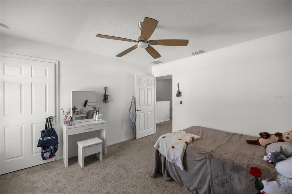 For Rent: $2,450 (4 beds, 2 baths, 2420 Square Feet)