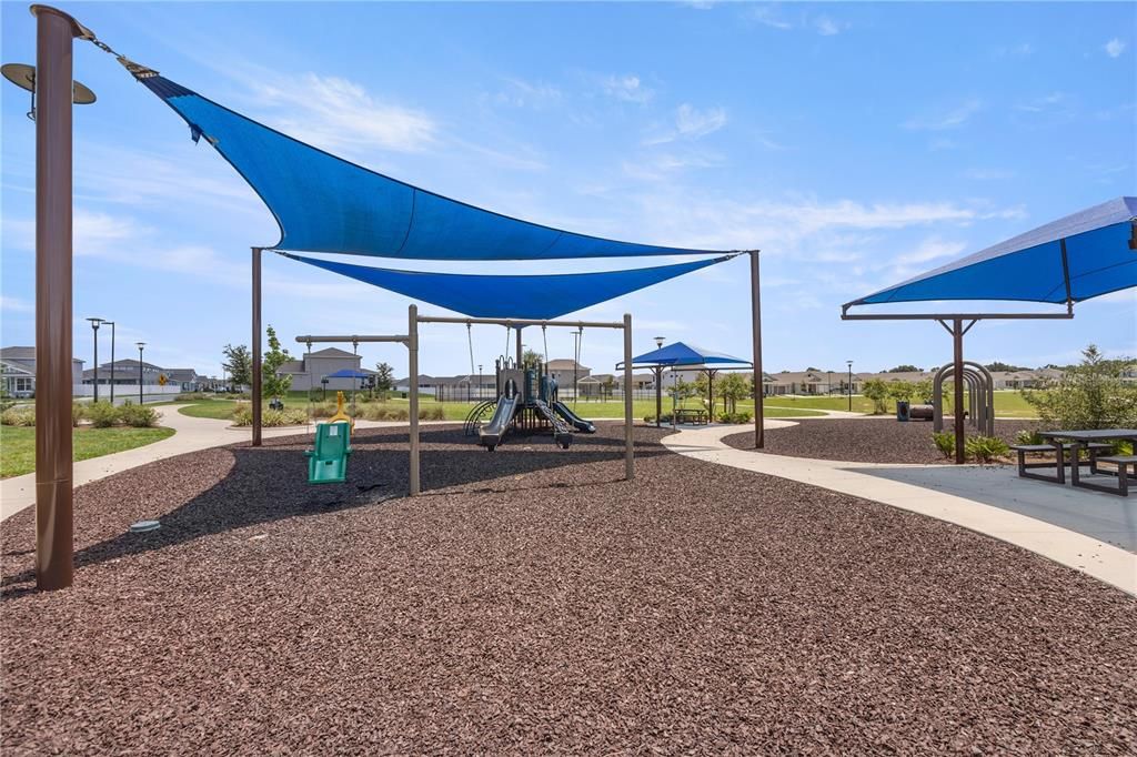 For Rent: $2,450 (4 beds, 2 baths, 2420 Square Feet)