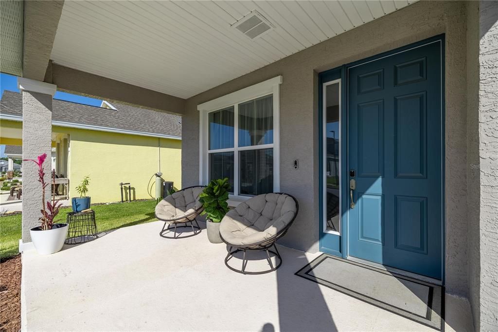 For Rent: $2,450 (4 beds, 2 baths, 2420 Square Feet)