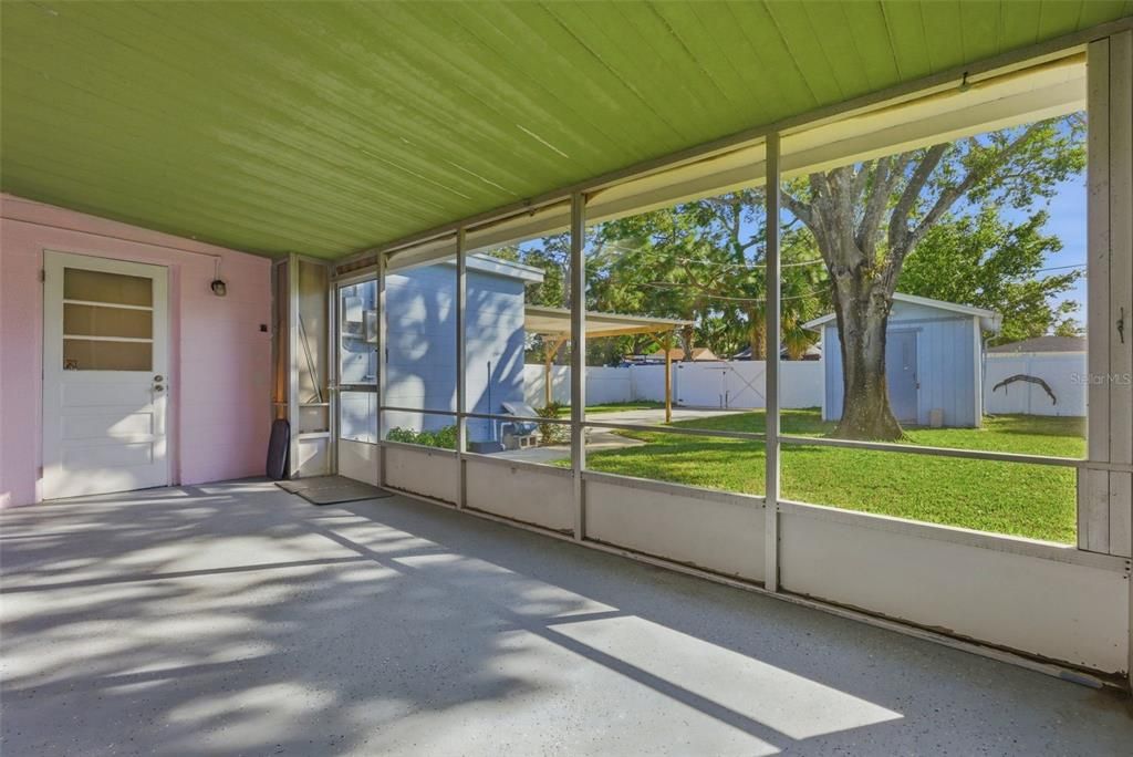 For Sale: $360,000 (3 beds, 1 baths, 1006 Square Feet)