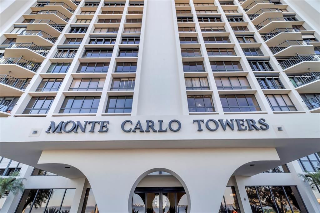 En Venta: $899,000 (2 camas, 2 baños, 1702 Pies cuadrados)