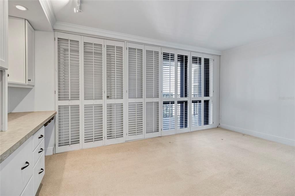 En Venta: $899,000 (2 camas, 2 baños, 1702 Pies cuadrados)