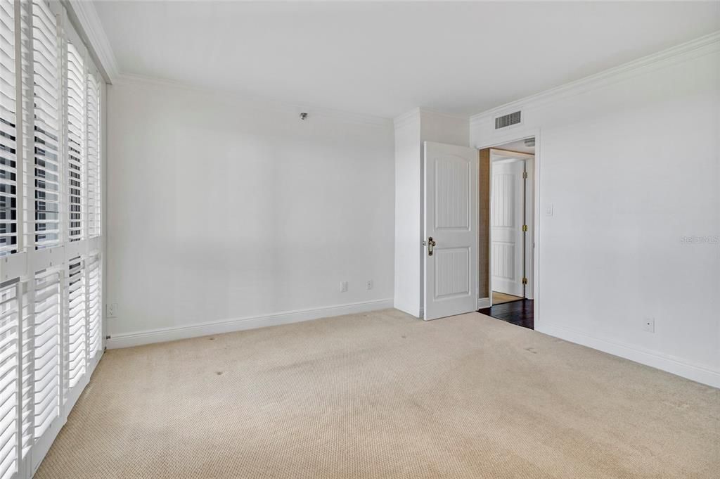 En Venta: $899,000 (2 camas, 2 baños, 1702 Pies cuadrados)