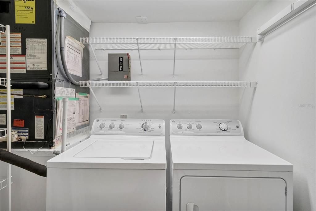 En Venta: $899,000 (2 camas, 2 baños, 1702 Pies cuadrados)