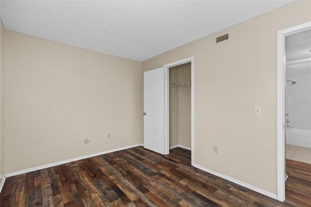 En Venta: $140,000 (2 camas, 2 baños, 912 Pies cuadrados)