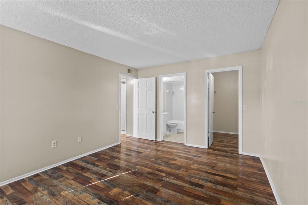 En Venta: $140,000 (2 camas, 2 baños, 912 Pies cuadrados)