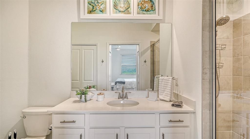 For Rent: $6,000 (2 beds, 2 baths, 1301 Square Feet)