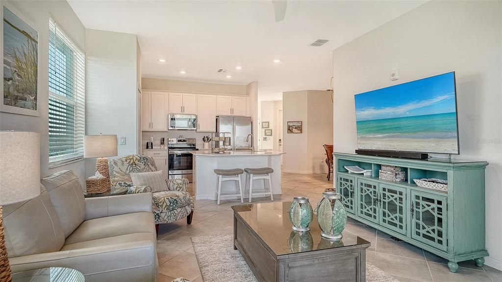 For Rent: $6,000 (2 beds, 2 baths, 1301 Square Feet)