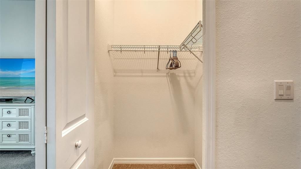 For Rent: $6,000 (2 beds, 2 baths, 1301 Square Feet)