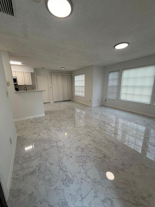 En Renta: $1,900 (2 camas, 2 baños, 934 Pies cuadrados)