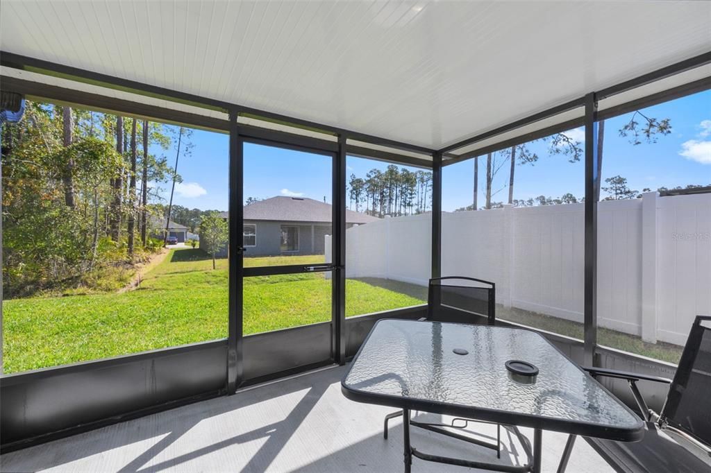 For Sale: $324,990 (3 beds, 2 baths, 1714 Square Feet)