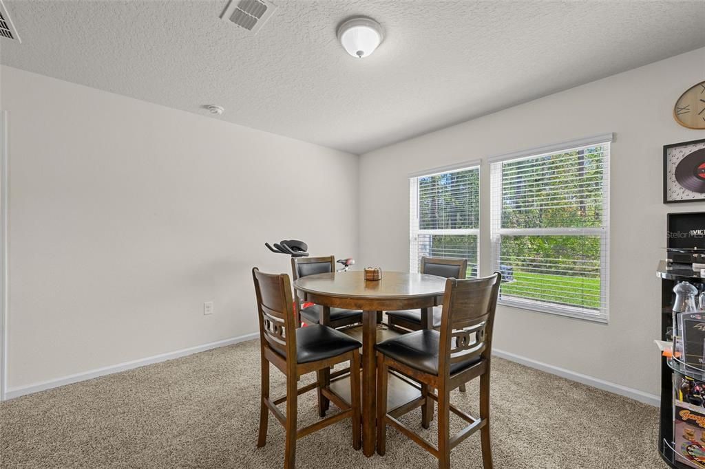 For Sale: $324,990 (3 beds, 2 baths, 1714 Square Feet)