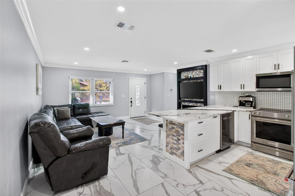 En Venta: $460,000 (3 camas, 2 baños, 1152 Pies cuadrados)