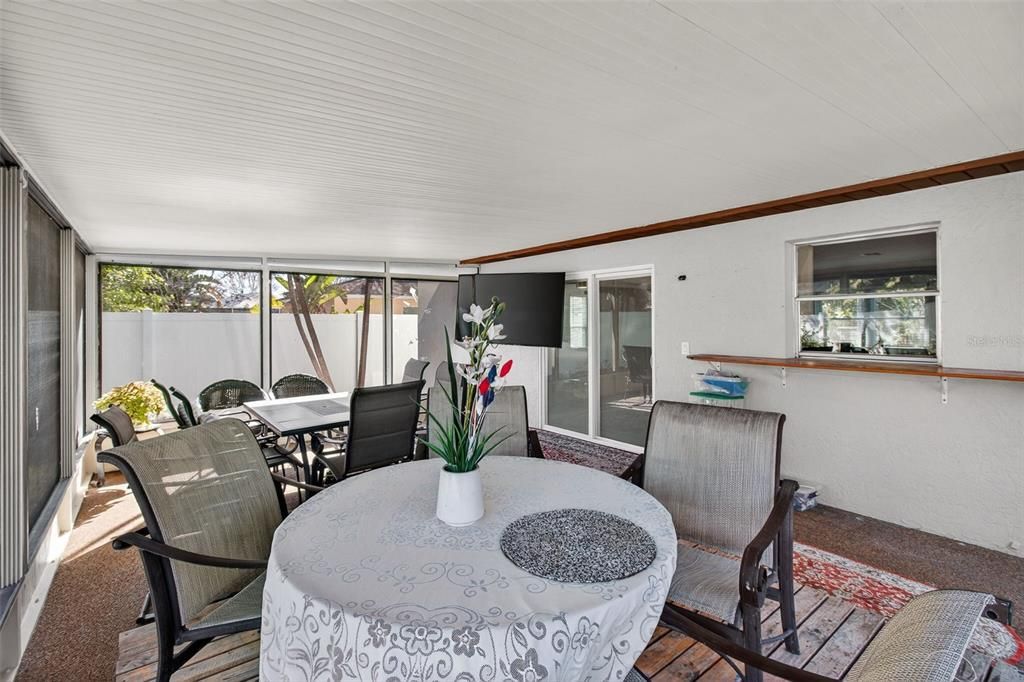 En Venta: $460,000 (3 camas, 2 baños, 1152 Pies cuadrados)