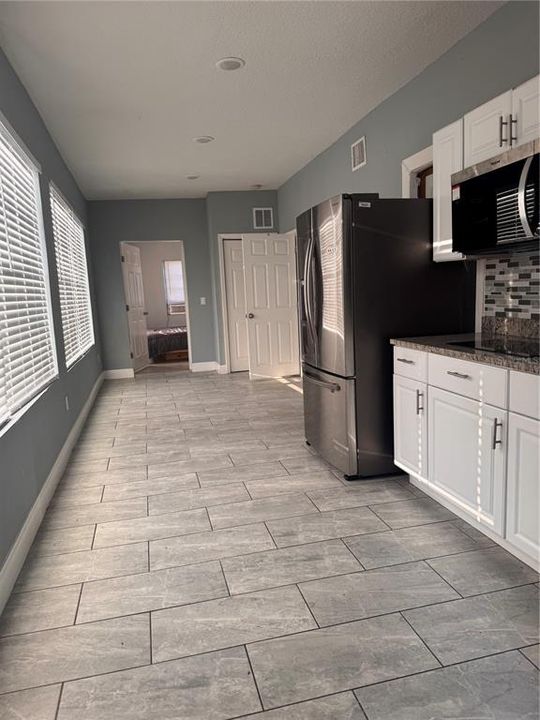 For Sale: $309,700 (4 beds, 2 baths, 1242 Square Feet)