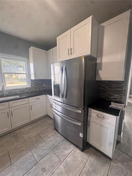 For Sale: $309,700 (4 beds, 2 baths, 1242 Square Feet)