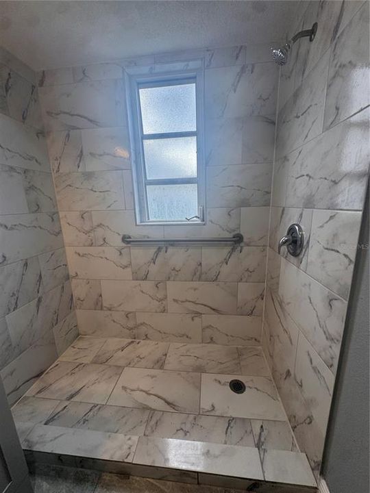 For Sale: $309,700 (4 beds, 2 baths, 1242 Square Feet)