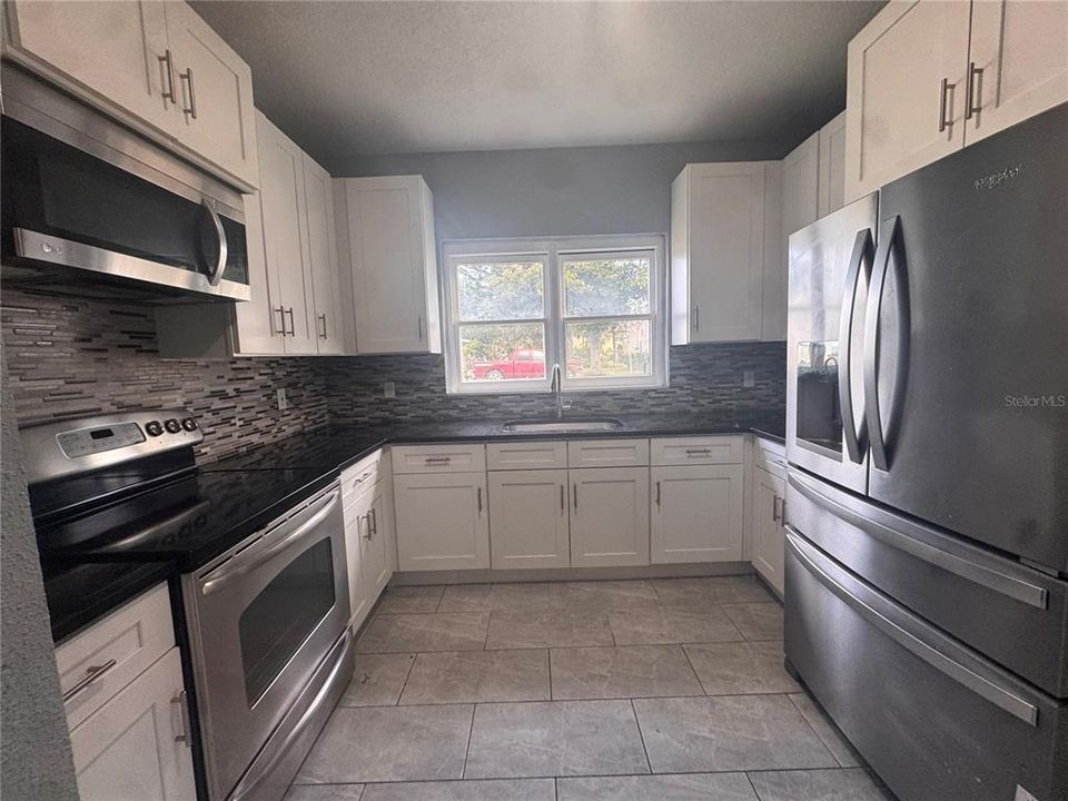 For Sale: $309,700 (4 beds, 2 baths, 1242 Square Feet)