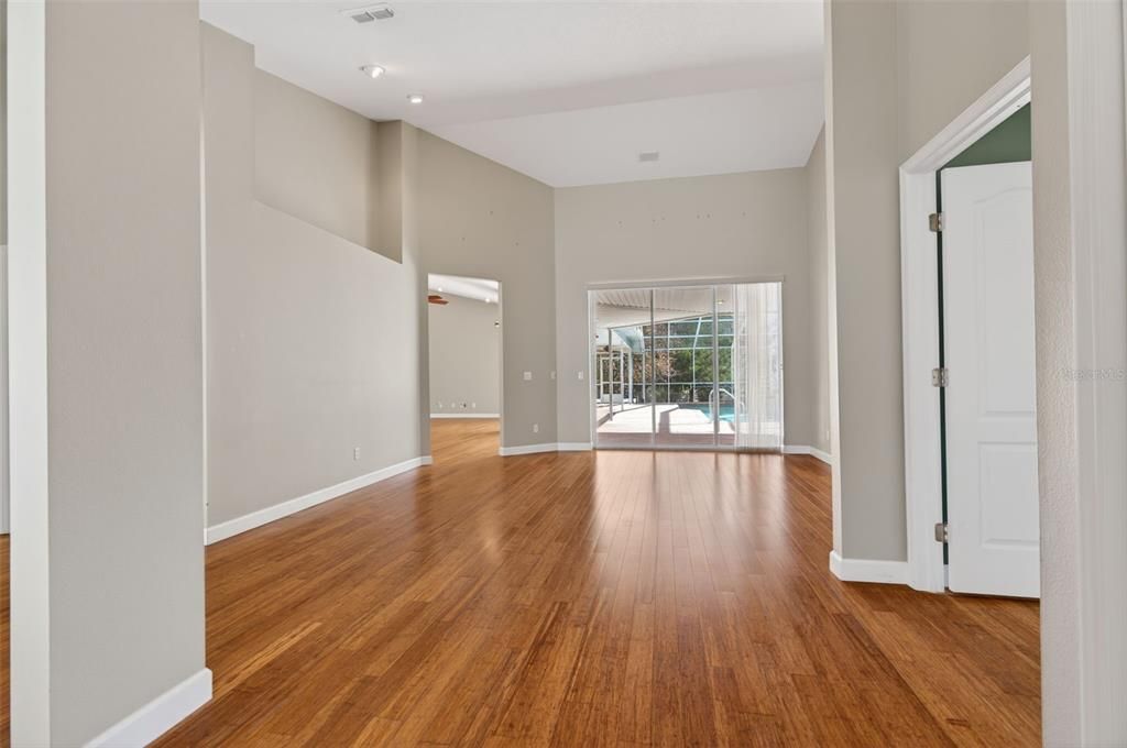 待售: $599,000 (4 贝兹, 3 浴室, 2965 平方英尺)