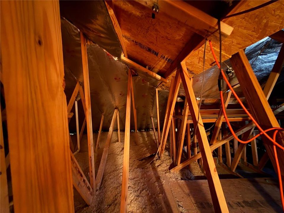 待售: $325,000 (3 贝兹, 2 浴室, 1719 平方英尺)