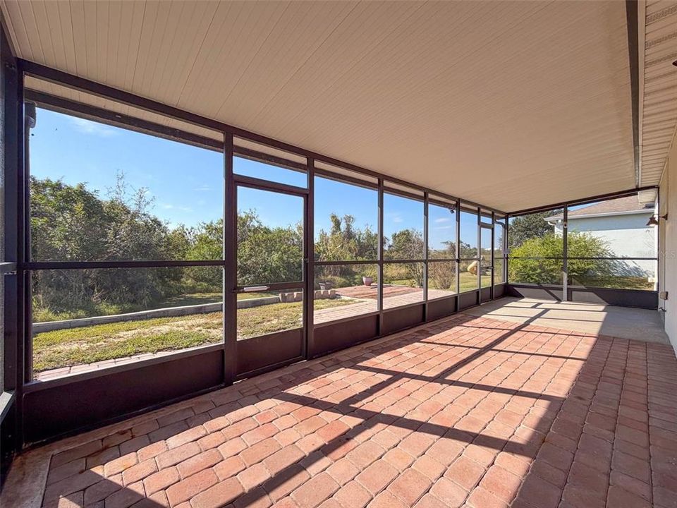 待售: $325,000 (3 贝兹, 2 浴室, 1719 平方英尺)