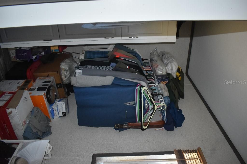 En Venta: $240,000 (3 camas, 2 baños, 1600 Pies cuadrados)