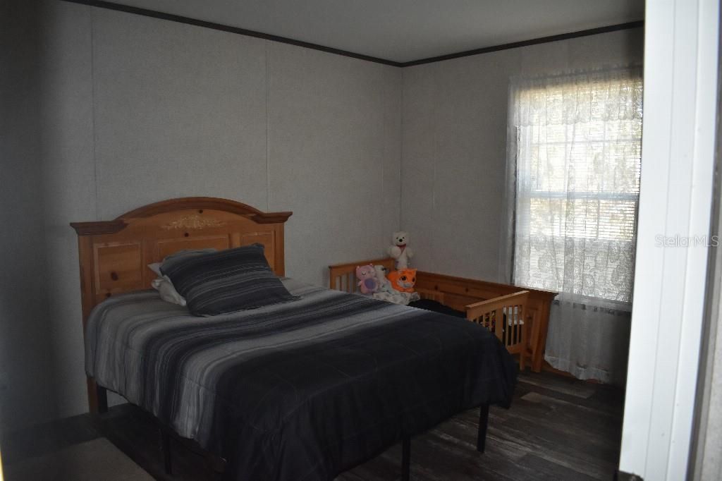 En Venta: $240,000 (3 camas, 2 baños, 1600 Pies cuadrados)