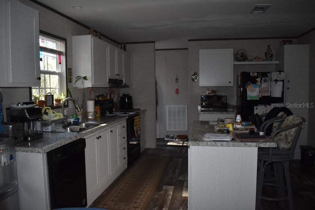 En Venta: $240,000 (3 camas, 2 baños, 1600 Pies cuadrados)