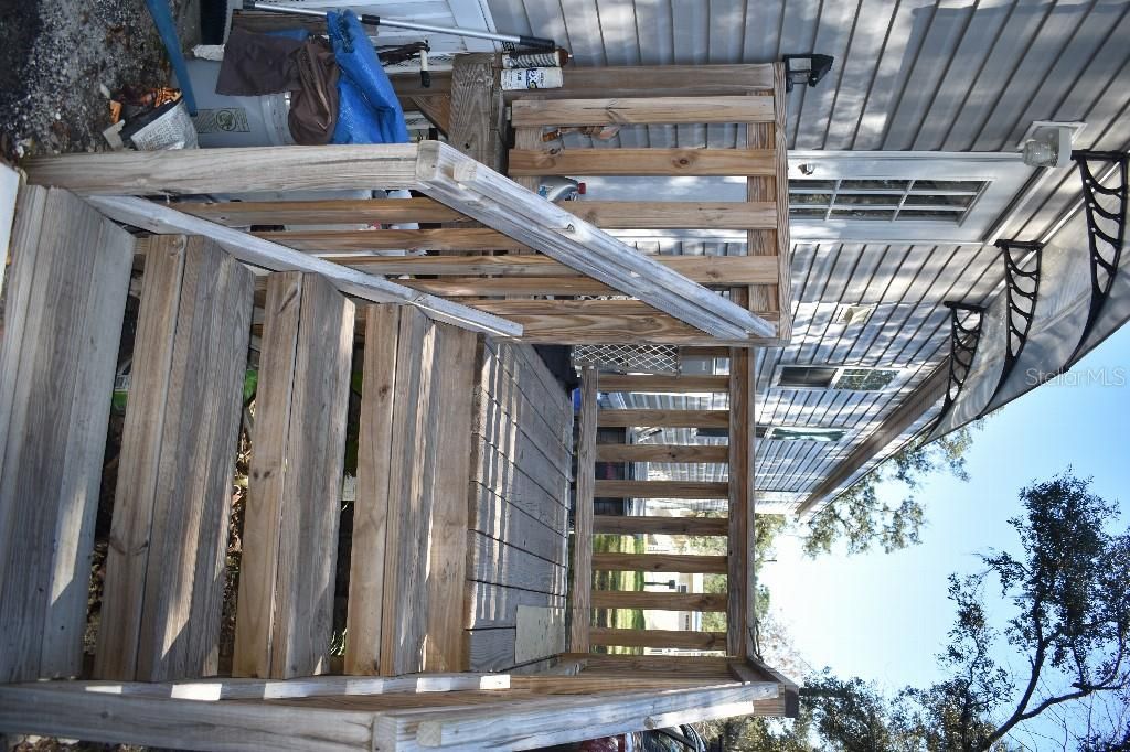 En Venta: $240,000 (3 camas, 2 baños, 1600 Pies cuadrados)