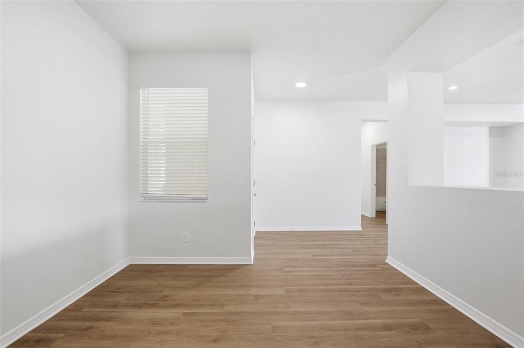 For Sale: $345,000 (4 beds, 2 baths, 1912 Square Feet)