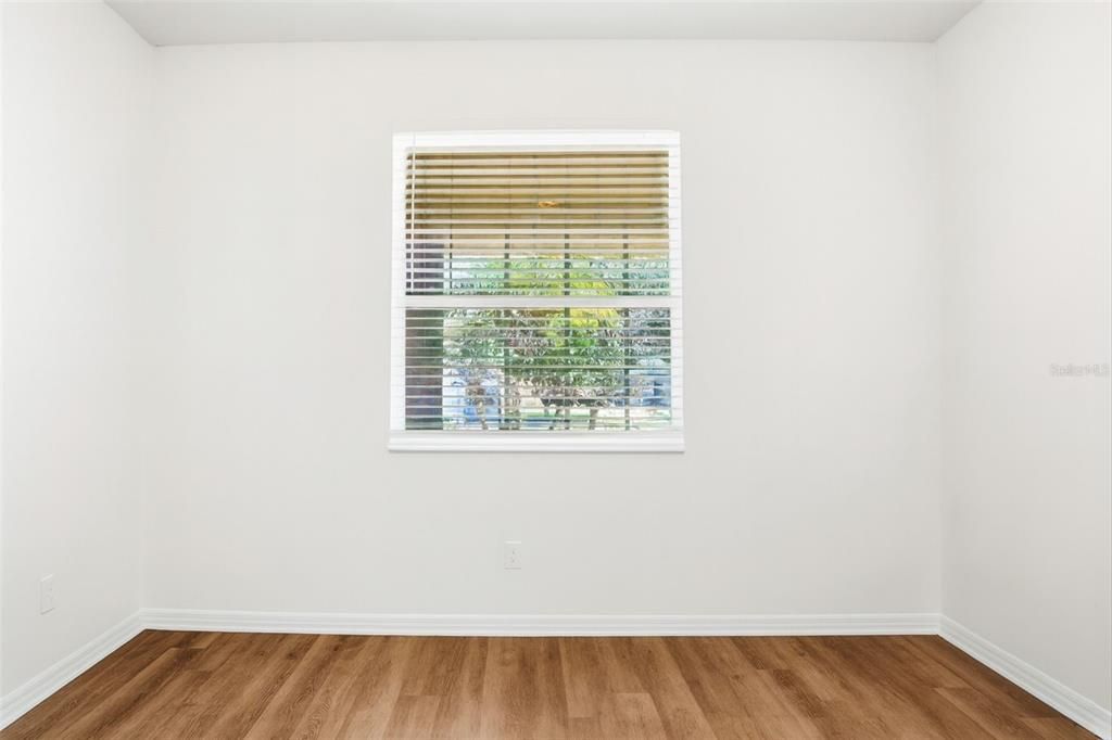 For Sale: $345,000 (4 beds, 2 baths, 1912 Square Feet)