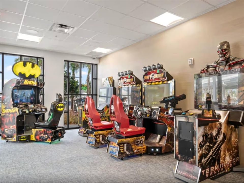 На продажу: $1,196,000 (8 спален, 6 ванн, 4026 Квадратных фут)