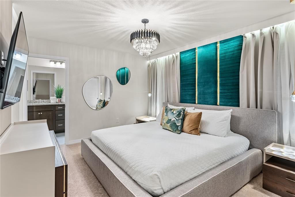 На продажу: $1,196,000 (8 спален, 6 ванн, 4026 Квадратных фут)