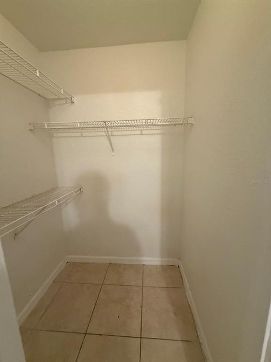 В аренду: $1,200 (1 спален, 1 ванн, 627 Квадратных фут)