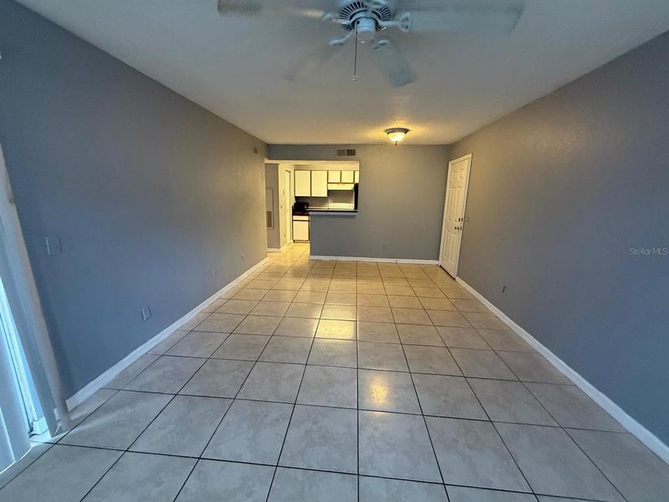 В аренду: $1,200 (1 спален, 1 ванн, 627 Квадратных фут)